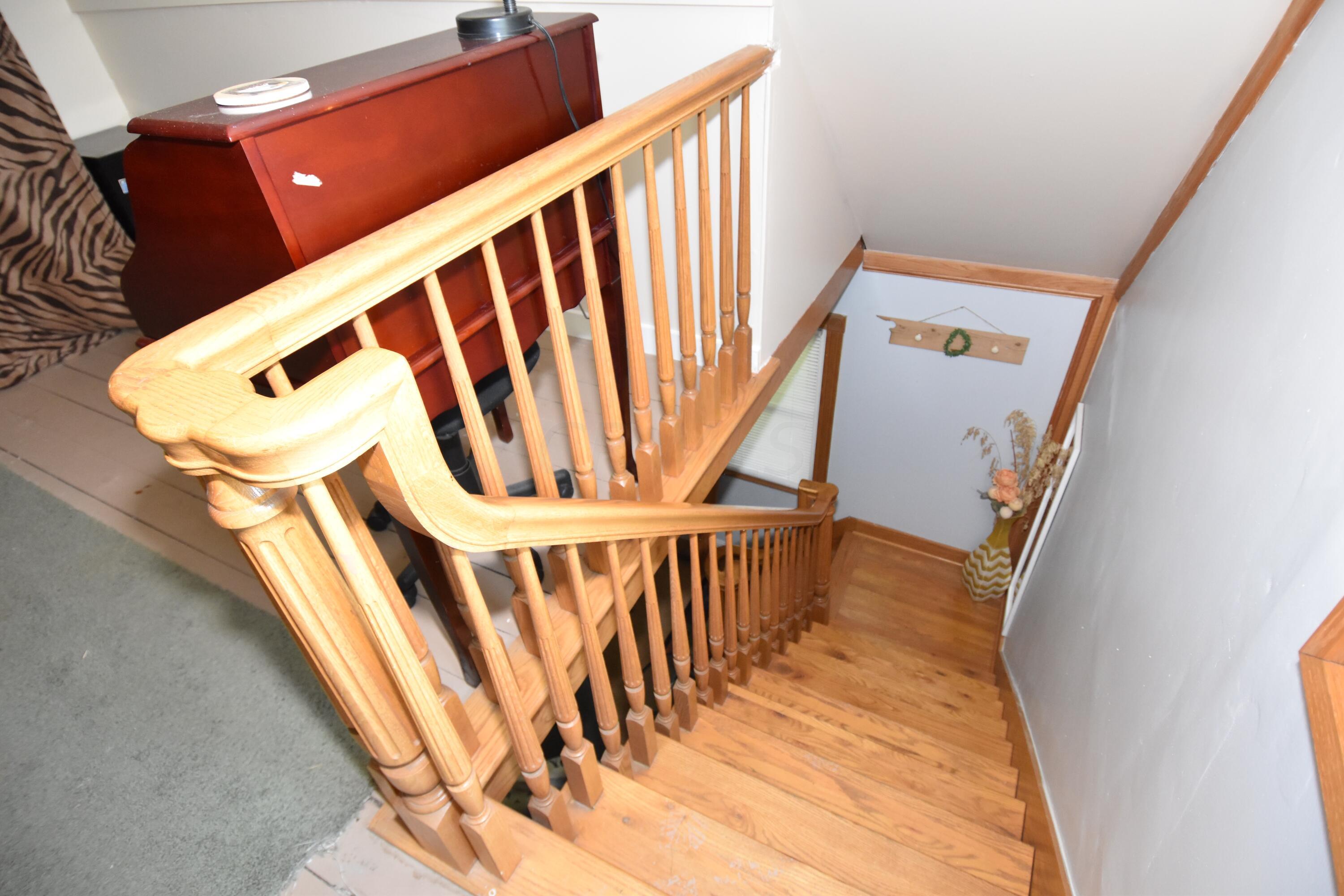 2191 Watkins Road Columbus, OH 43207 - Photo 24 of 35 Beautiful Wood Staircase