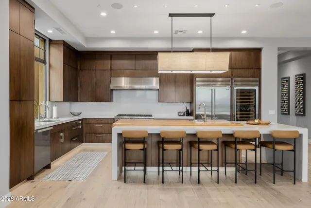 $3,500,000 | 2 Biltmore Estates Drive, Unit 207, Phoenix, AZ 85016