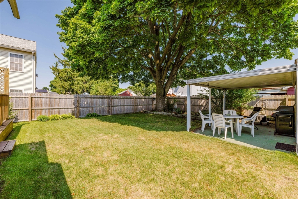 156 Harris Street Pawtucket, RI 02861 - Photo 27 of 41