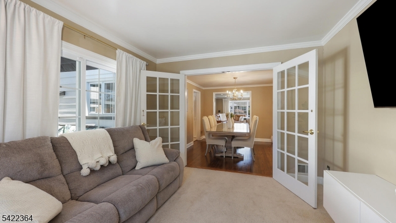 382 Huntington Road Union, NJ 07083 - Photo 18 of 40