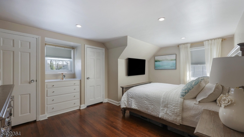 382 Huntington Road Union, NJ 07083 - Photo 22 of 40