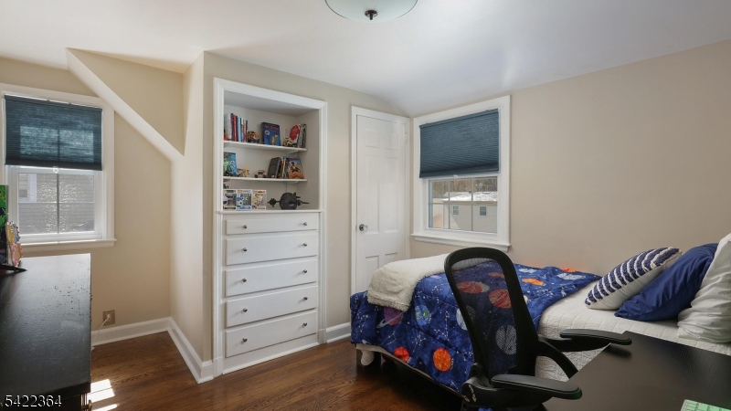 382 Huntington Road Union, NJ 07083 - Photo 25 of 40