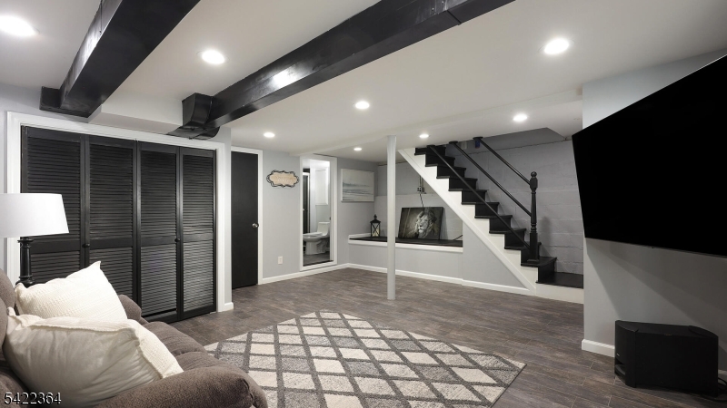 382 Huntington Road Union, NJ 07083 - Photo 28 of 40