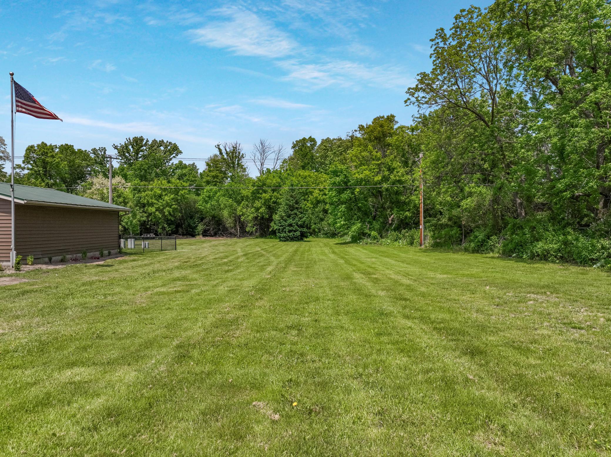 429 West Division Avenue Barron, WI 54812 - Photo 15 of 18
