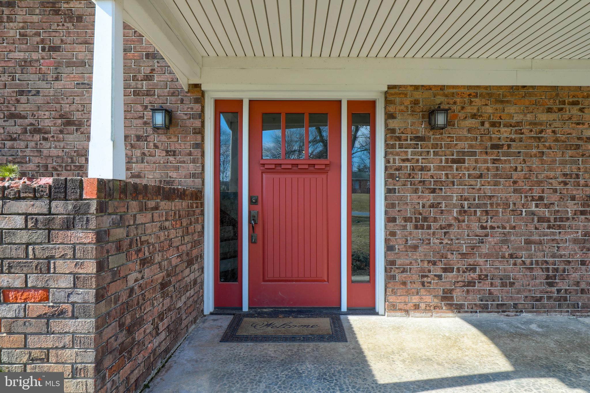 563 Hi View Drive Lititz, PA 17543 - Photo 3 of 33