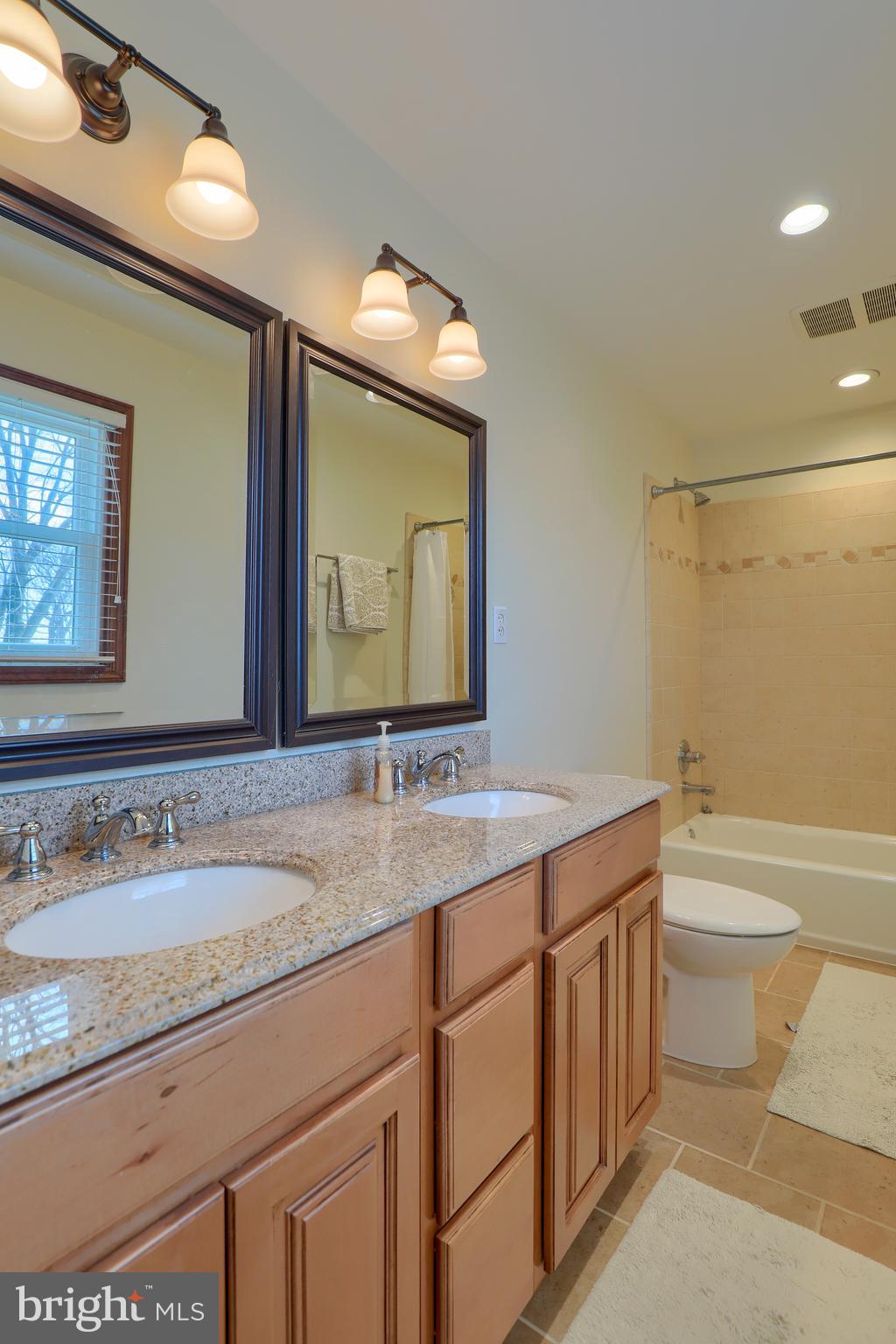 563 Hi View Drive Lititz, PA 17543 - Photo 24 of 33