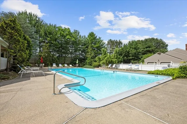 $499,900 | 60 Harrington Farms Way, Unit 60, Shrewsbury, MA 01545