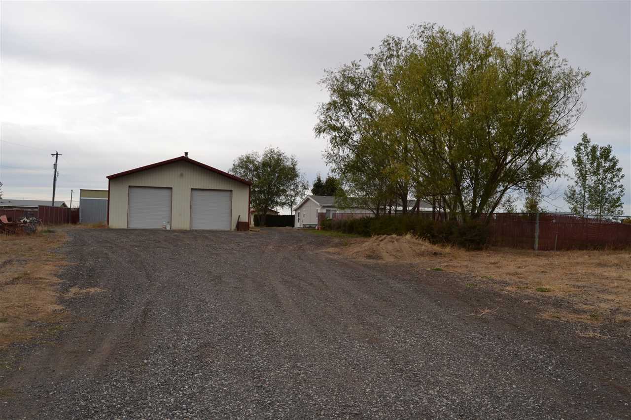 907 South Rambo Road Medical Lake, WA 99022 - Photo 1 of 20