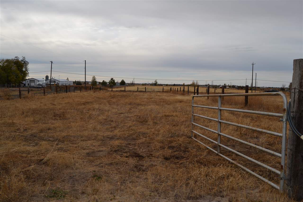 907 South Rambo Road Medical Lake, WA 99022 - Photo 4 of 20