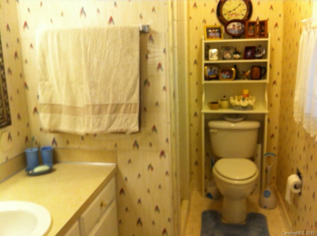 4323 Middle Stream Road Charlotte, NC 28213 - Photo 13 of 22 Gallery Image 13