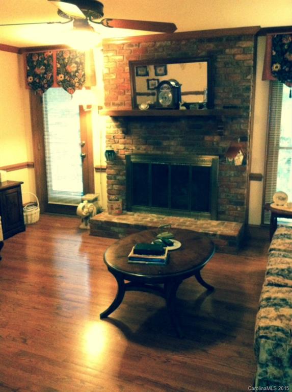4323 Middle Stream Road Charlotte, NC 28213 - Photo 14 of 22 Gallery Image 14