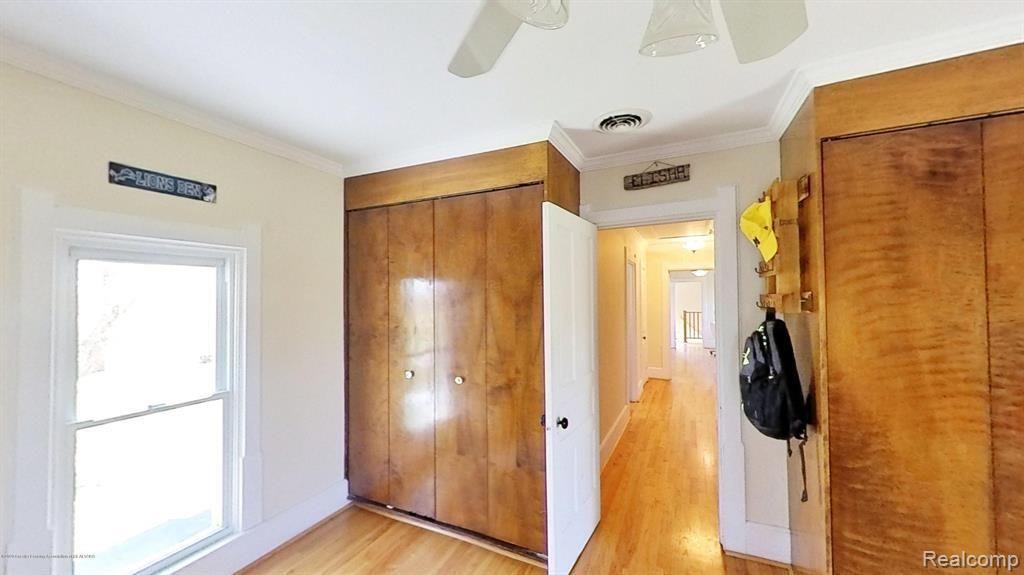 13482 Fitchburg Road Stockbridge, MI 49285 - Photo 20 of 38 Fitchburg upstairs.jpg
