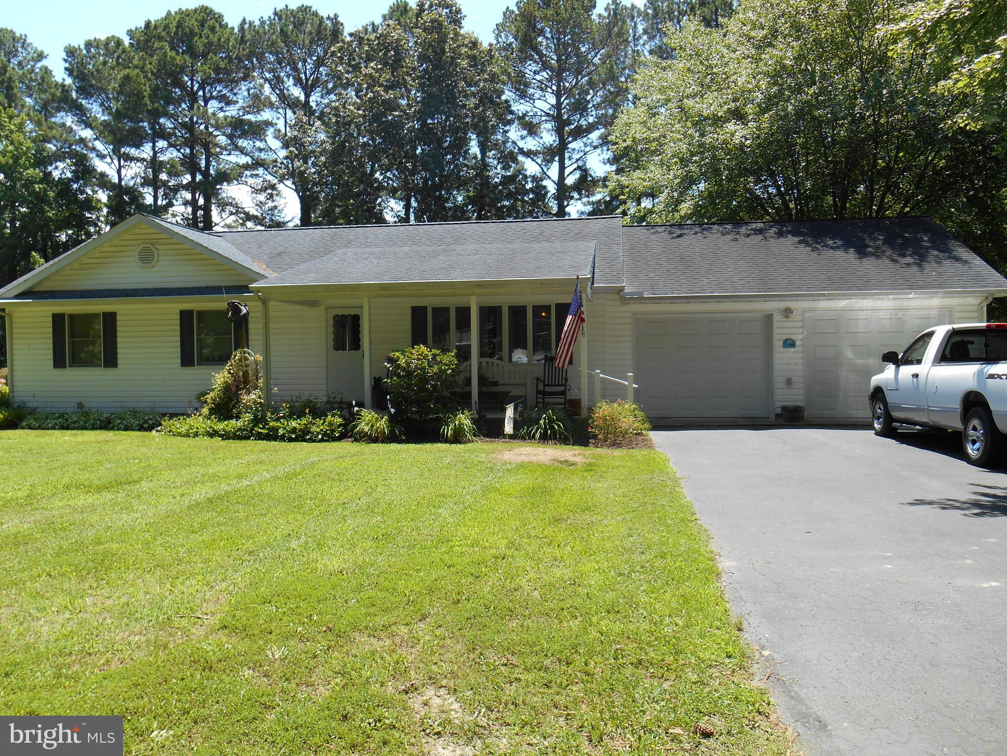 25759 Royal Road Royal Oak, MD 21662 - Photo 2 of 10 Front of House