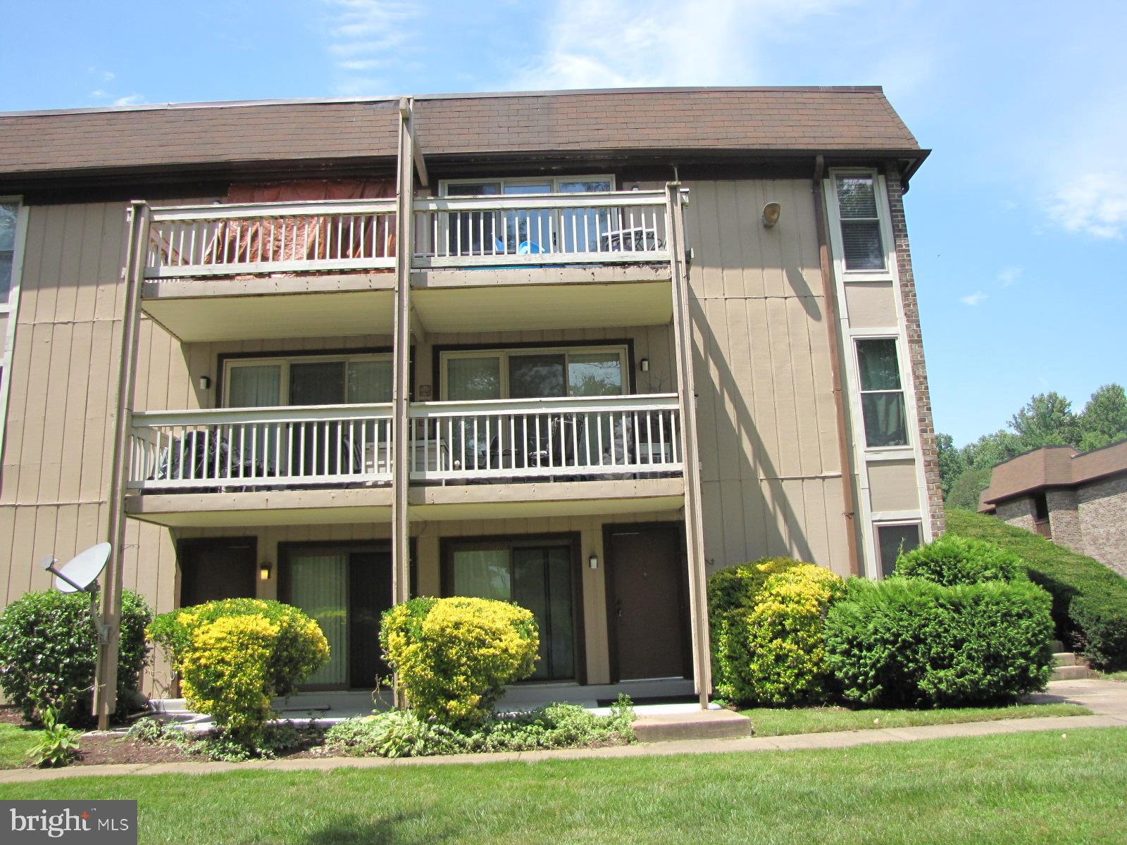 5809 Royal Ridge Drive, Unit 1 Springfield, VA 22152 - Photo 1 of 10