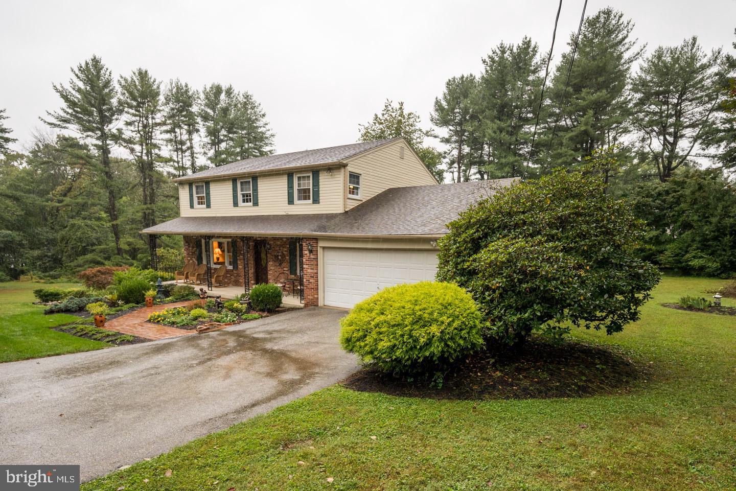106 Valleyview Road Hockessin, DE 19707 - Photo 4 of 77 Gallery Image 4