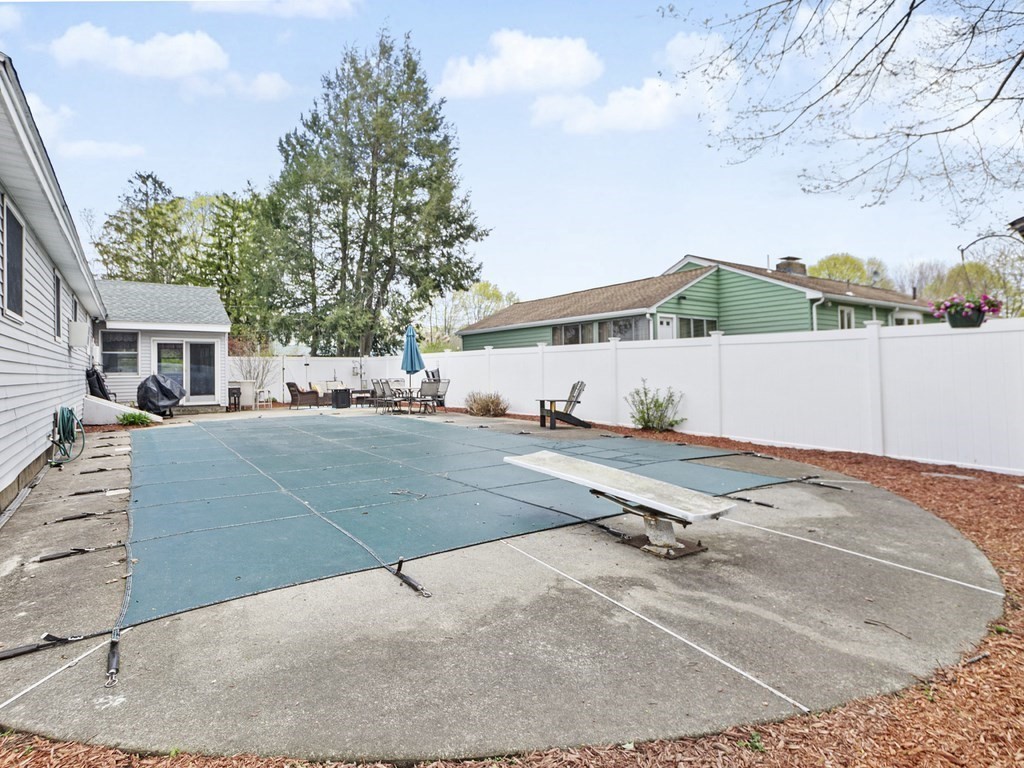 237 Linden Street Waltham, MA 02452 - Photo 31 of 33 a view of a backyard