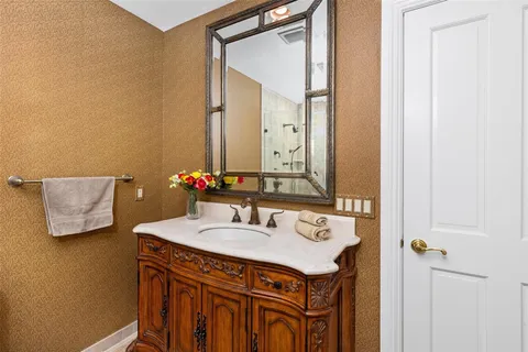 $2,250,000 | 359 Poinciana Drive, Fort Lauderdale, FL 33301