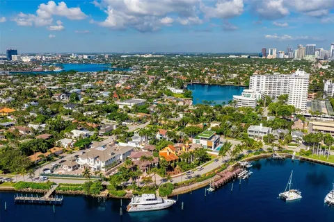 $2,250,000 | 359 Poinciana Drive, Fort Lauderdale, FL 33301