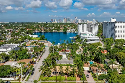 $2,250,000 | 359 Poinciana Drive, Fort Lauderdale, FL 33301