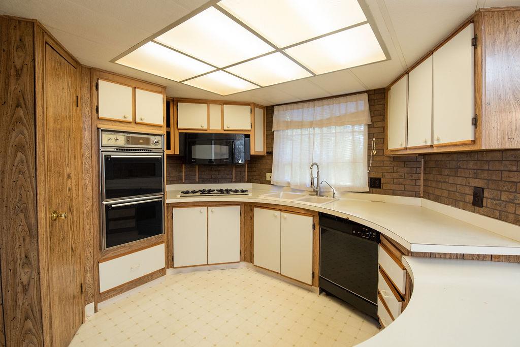 22168 East Milton Road Linden, CA 95236 - Photo 10 of 11