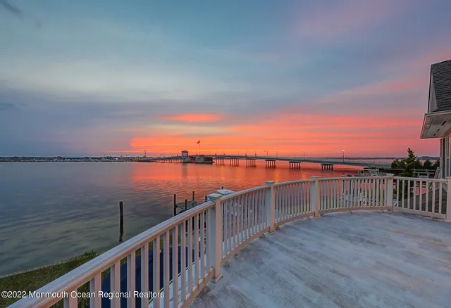 $16,000 | 306 Old Bridge Street, Unit SUMMER RENTAL, Mantoloking, NJ 08738