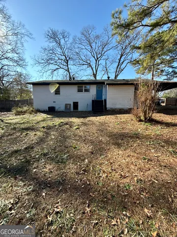 $205,000 | 104 Sandy Run Drive, Warner Robins, GA 31088