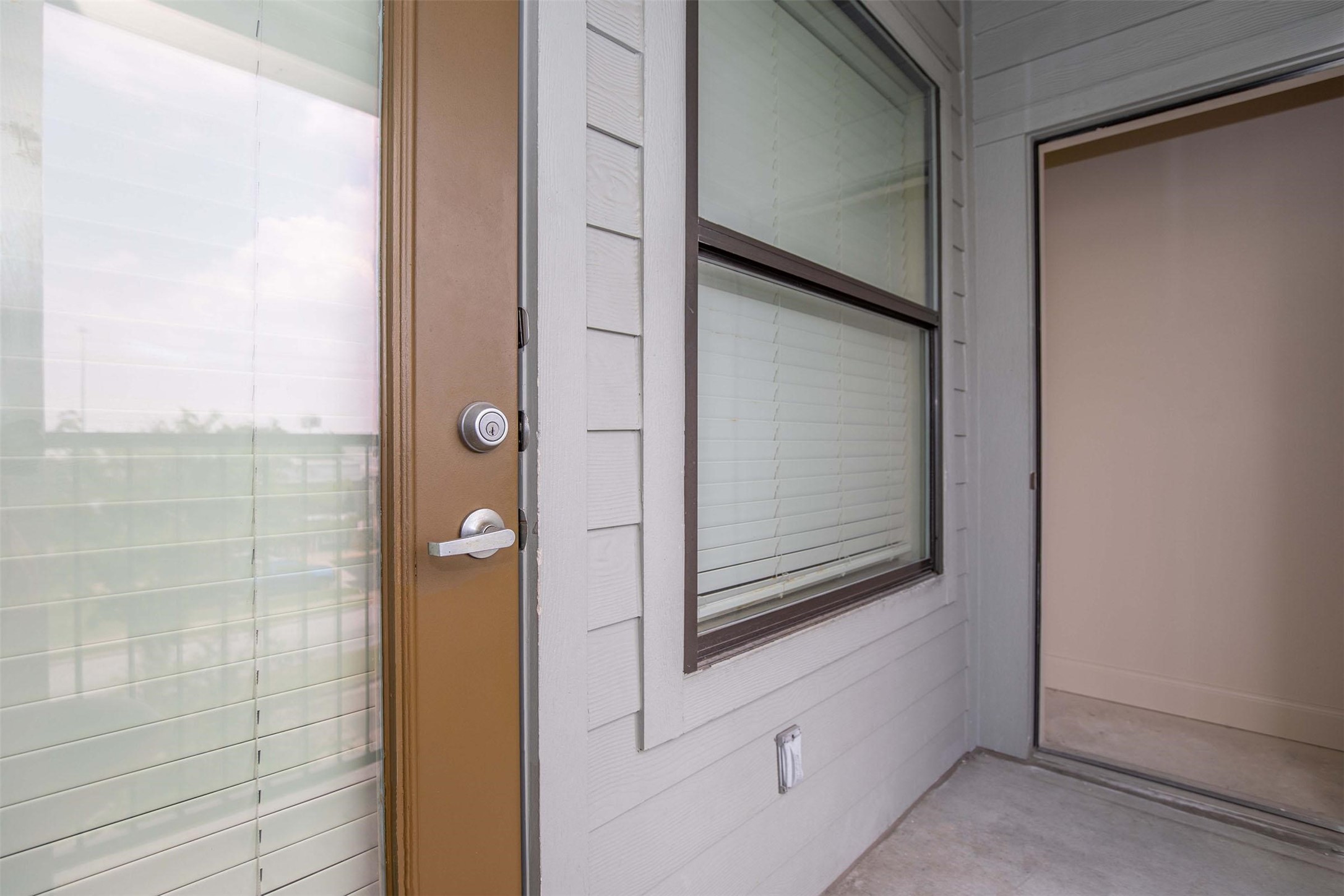 2930 Plum Creek Lane, Unit 2102 Houston, TX 77087 - Photo 10 of 19