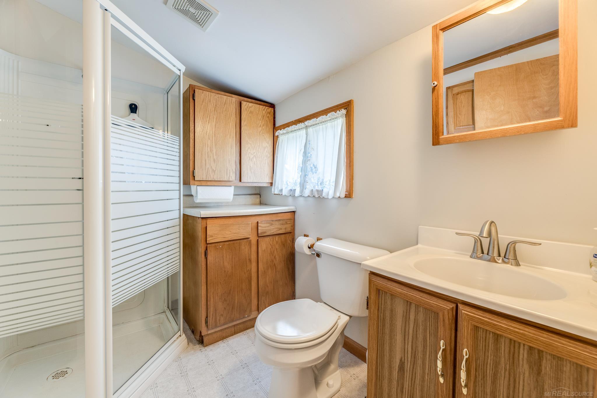 7451 Maplewood Road Lexington, MI 48450 - Photo 22 of 29 50140977-7f51f6e5-eba8-42e2-b91b-25414a088920.JPG