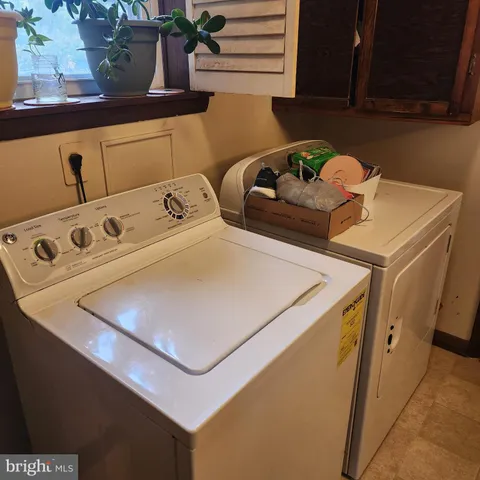 $279,900 | 4 Robert Lane, Carlisle, PA 17013