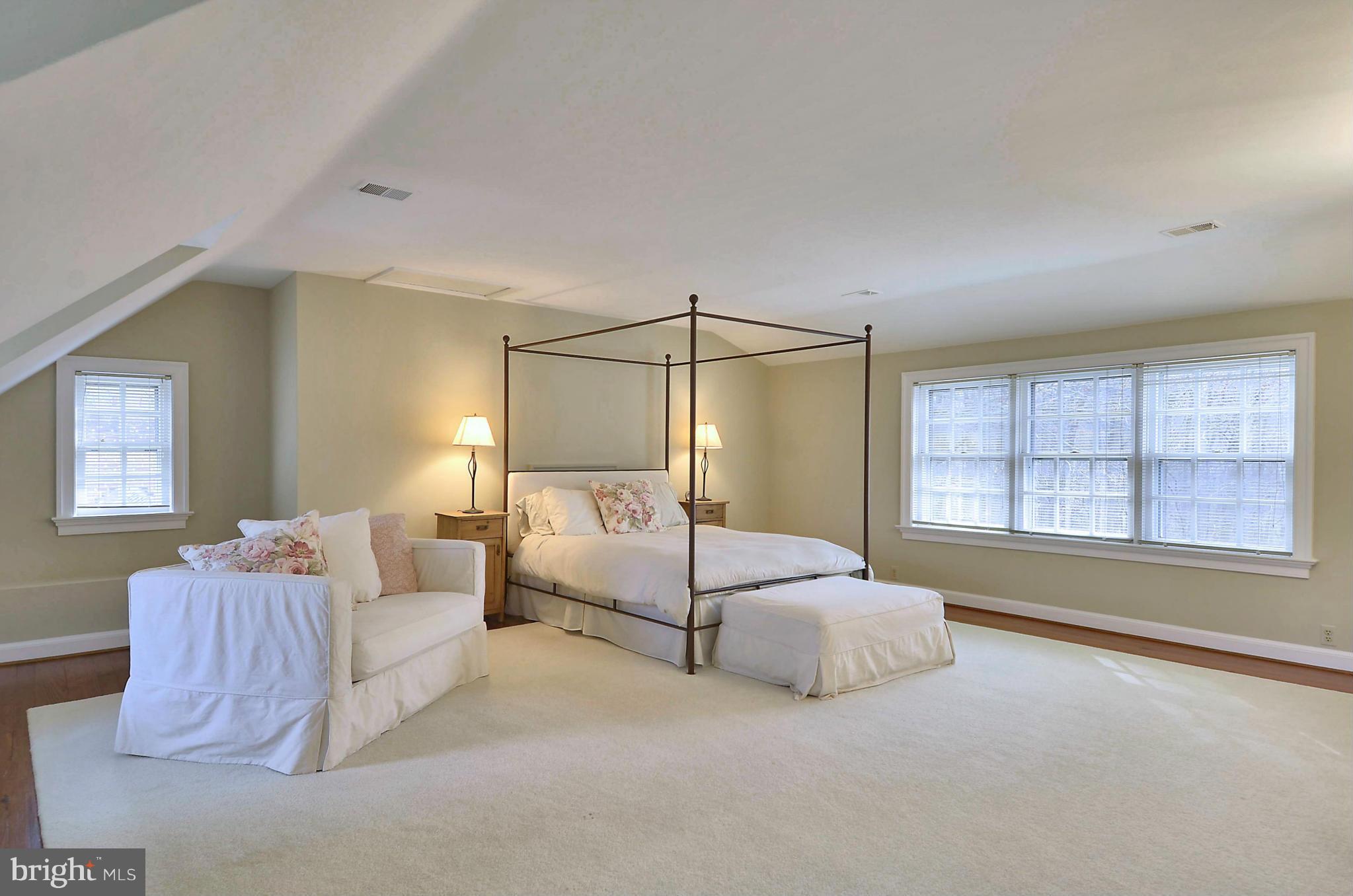 11400 Skipwith Lane Potomac, MD 20854 - Photo 20 of 25 Bedroom 5