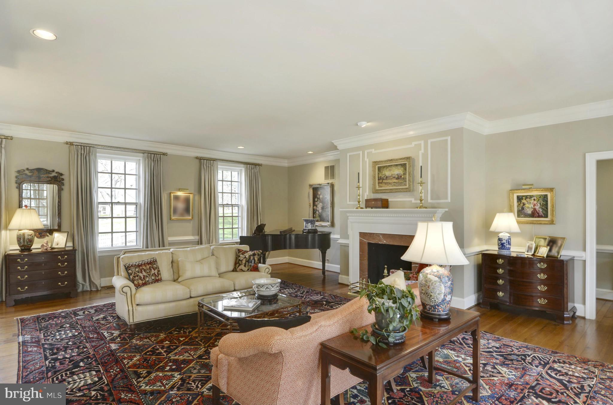 11400 Skipwith Lane Potomac, MD 20854 - Photo 4 of 25 Living Room with fireplace