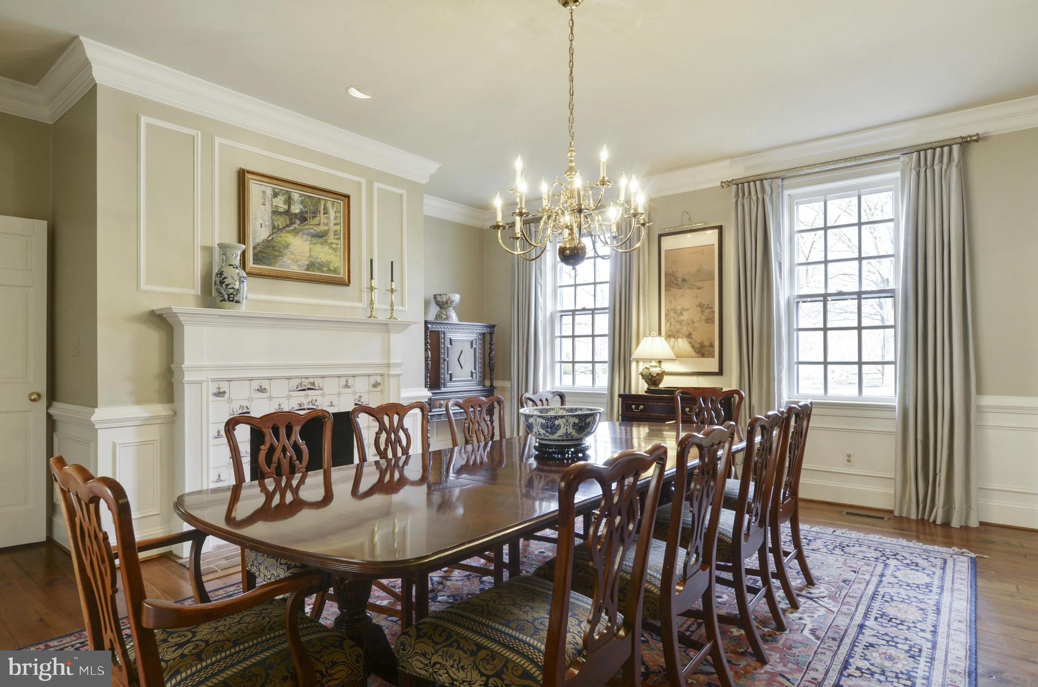 11400 Skipwith Lane Potomac, MD 20854 - Photo 5 of 25 Dining Room