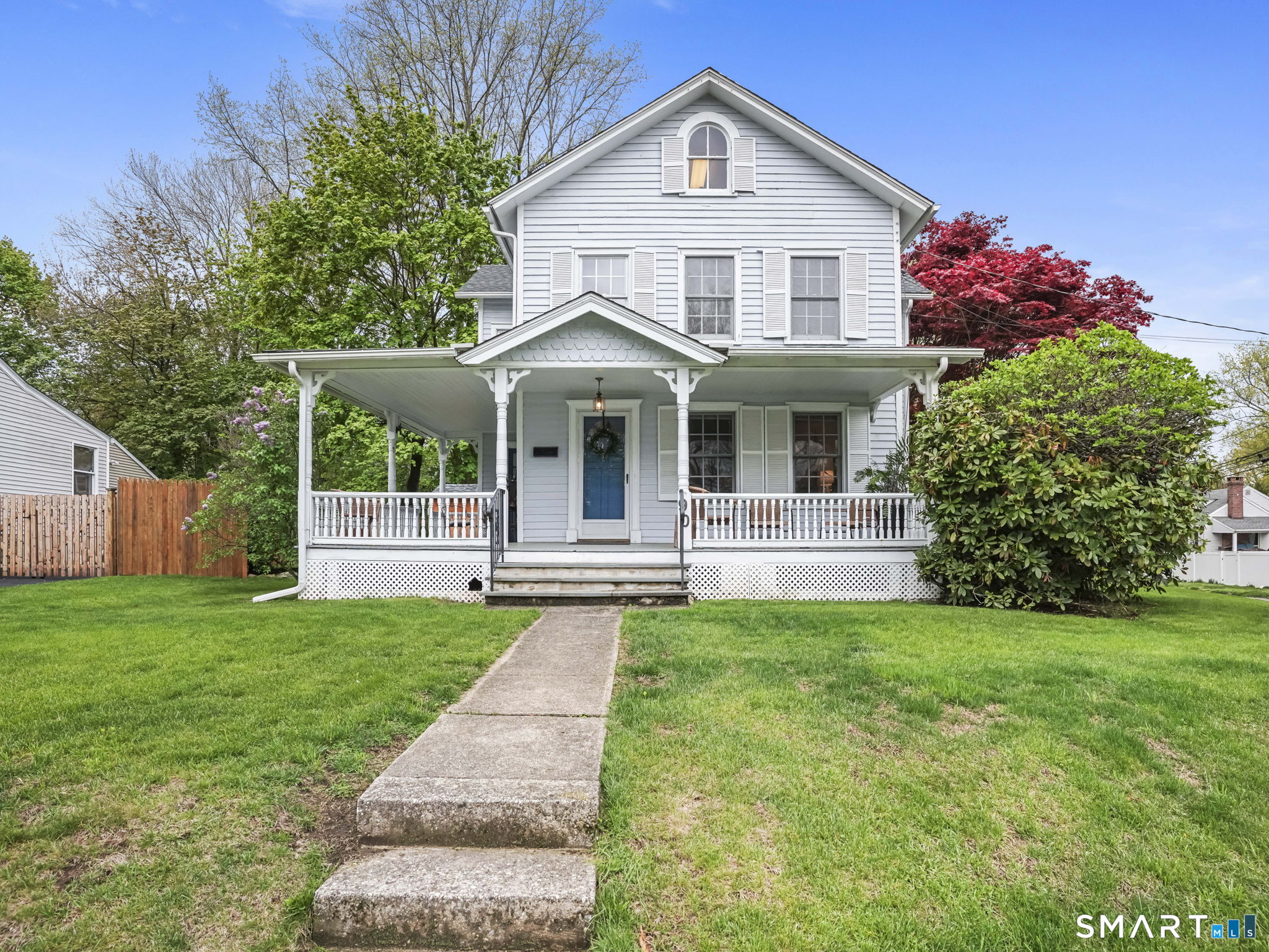 90 Spring Hill Avenue Norwalk, CT 06850 - Photo 2 of 38