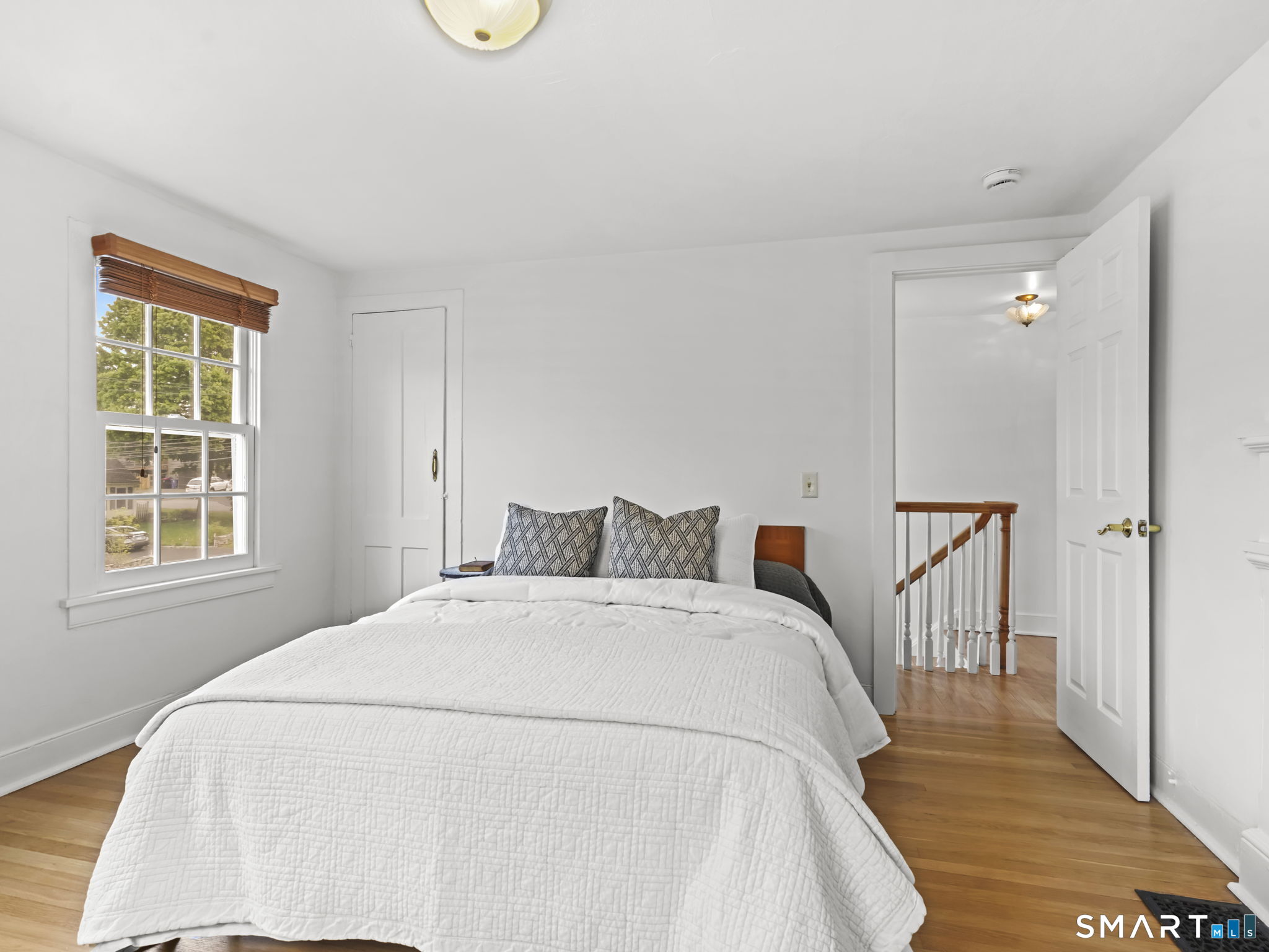 90 Spring Hill Avenue Norwalk, CT 06850 - Photo 24 of 38