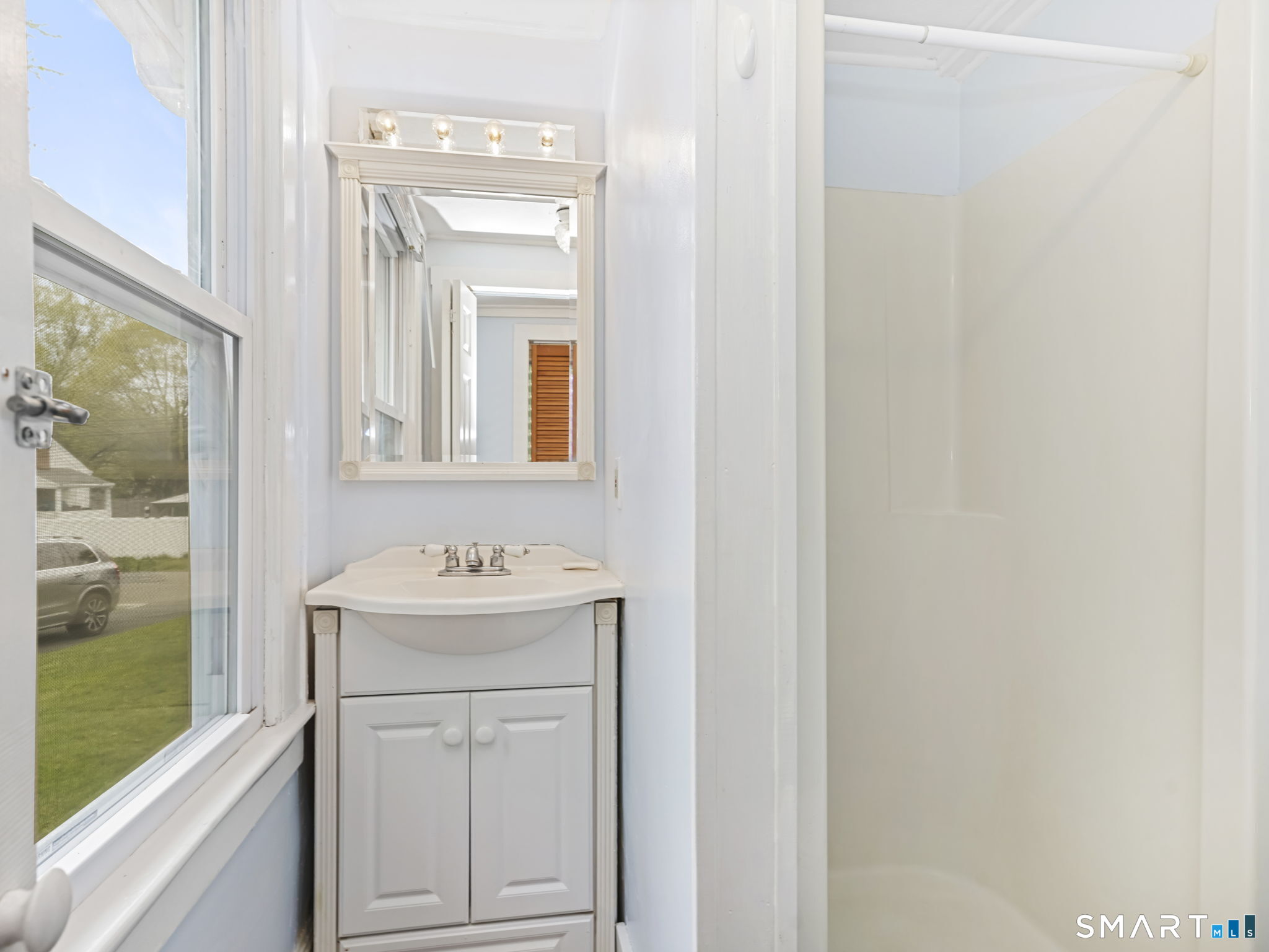 90 Spring Hill Avenue Norwalk, CT 06850 - Photo 35 of 38