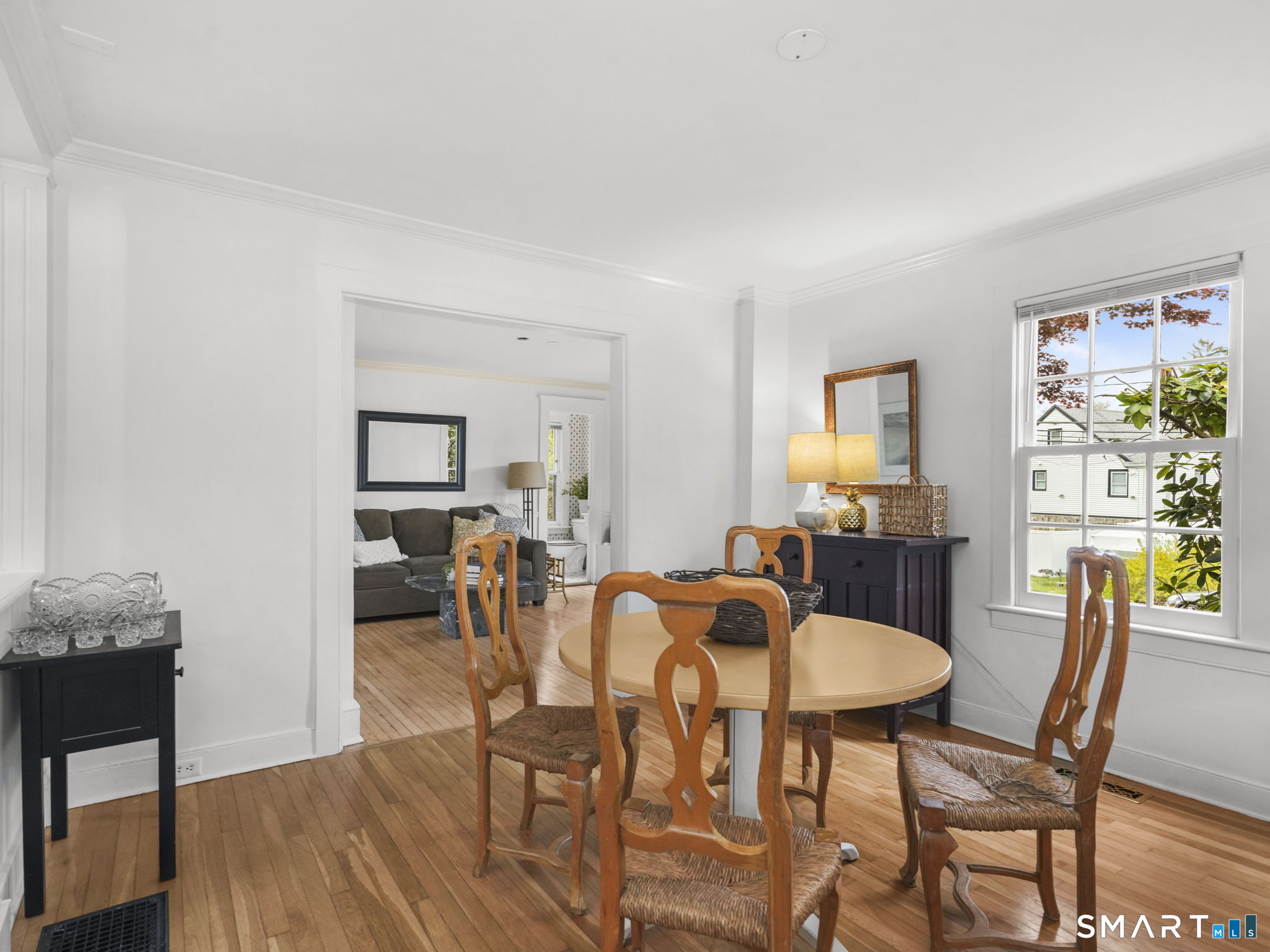 90 Spring Hill Avenue Norwalk, CT 06850 - Photo 10 of 38