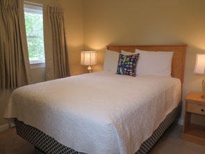 2 Rockwood Avenue Bar Harbor, ME 04609 - Photo 19 of 25 ACH-queen2d