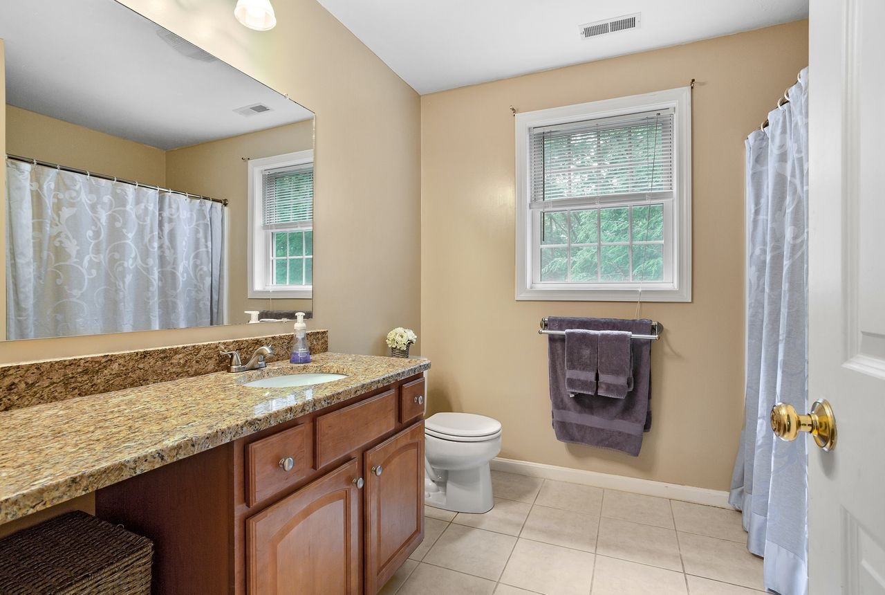 25 Mitchell Pond Road Windham, NH 03087 - Photo 13 of 25