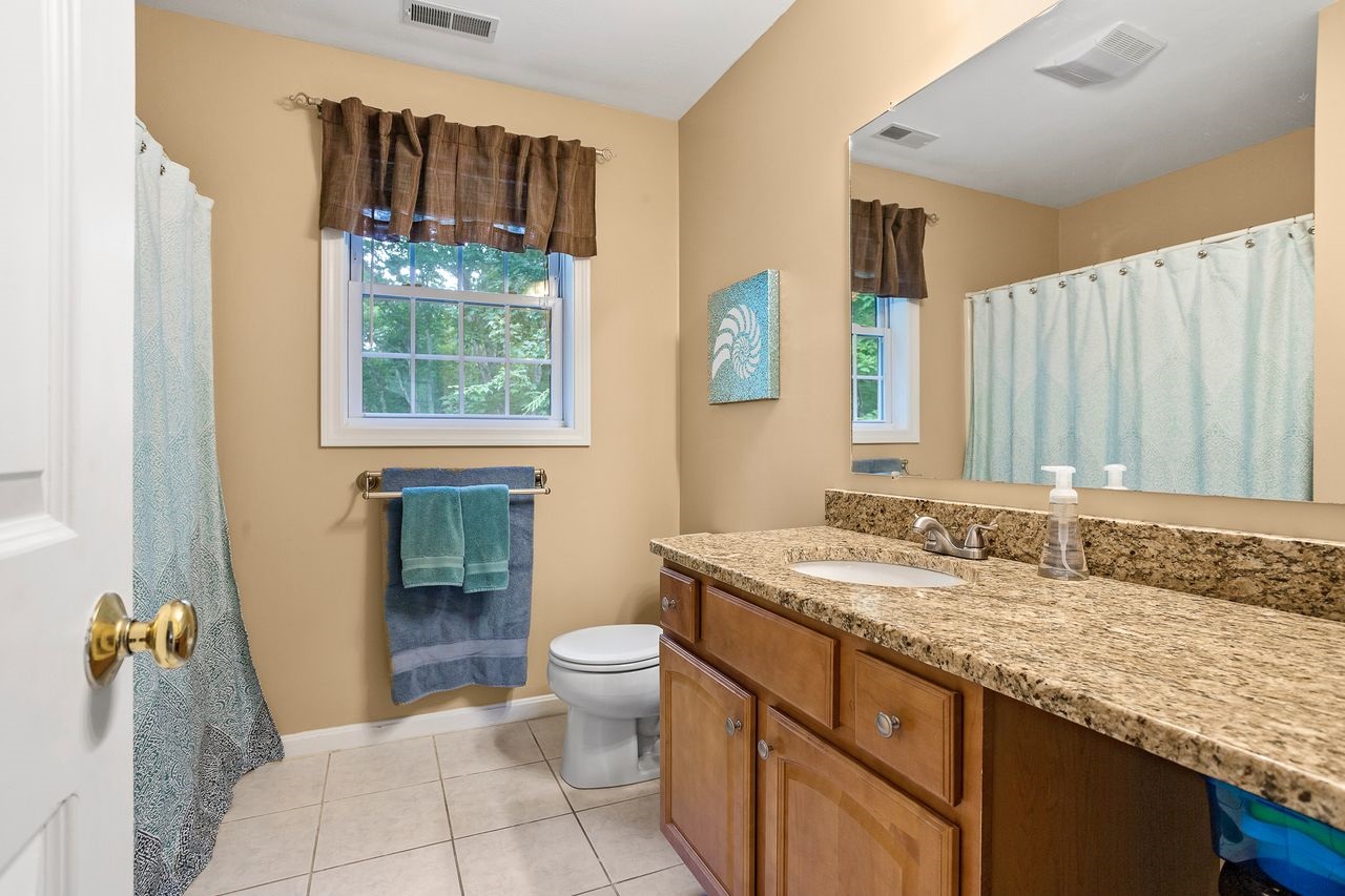 25 Mitchell Pond Road Windham, NH 03087 - Photo 19 of 25