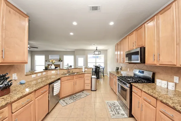 $440,000 | 18715 Keystone Oak Street, Houston, TX 77084