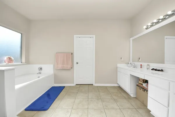 $440,000 | 18715 Keystone Oak Street, Houston, TX 77084