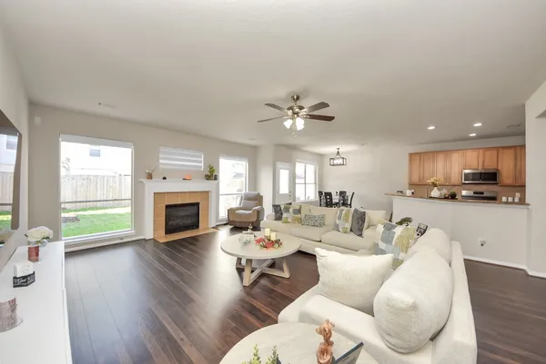 $440,000 | 18715 Keystone Oak Street, Houston, TX 77084
