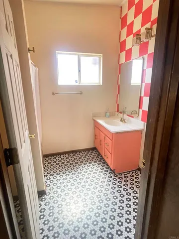 a view of walk in closet