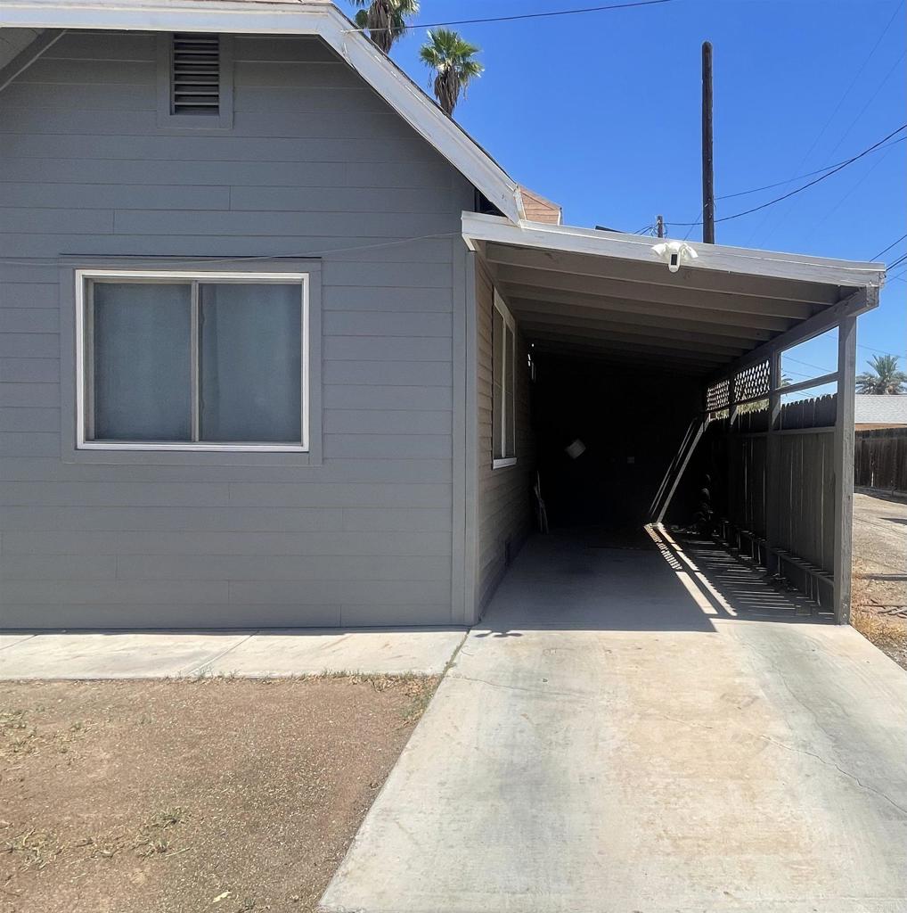 1115 South 6th Street El Centro, CA 92243 - Photo 2 of 19 a view of a balcony