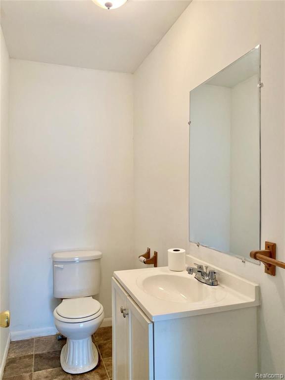 5122 North Vassar Road Flint, MI 48506 - Photo 9 of 18