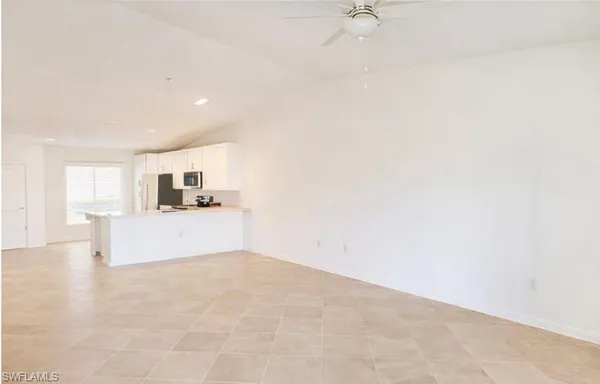 $3,000 | 15940 Grassland Lane, Unit 2526, Babcock Ranch, FL 33982