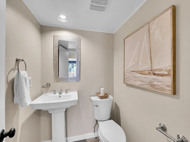 $915,000 | 6849 South Elizabeth Circle, Centennial, CO 80122