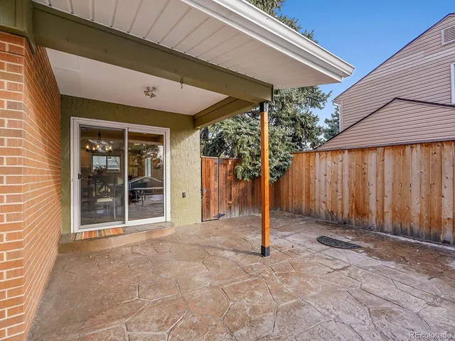 $915,000 | 6849 South Elizabeth Circle, Centennial, CO 80122