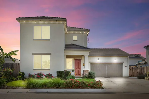 $765,000 | 1988 Ashley Way, Manteca, CA 95336