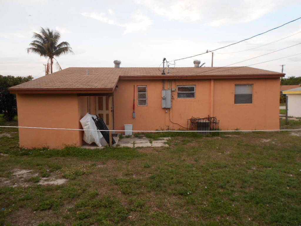 1231 West 3rd Street Riviera Beach, FL 33404 - Photo 10 of 10 DSCN3785